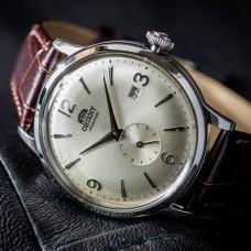 Часы механические Orient Classic RA-AP0003S10B