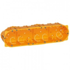 Legrand 080044 Batibox Кор.сух.пер.4п гл.40мм