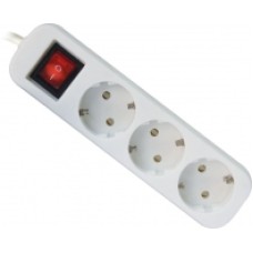 Удлинитель Defender с заземлением и выключателем S330, 3.0 м, 3 розетки белый