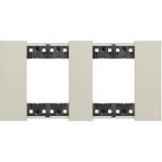 Legrand KA4802M2KM LN Рамка 2х2М ПСЧ