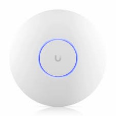 Беспроводная точка доступа Ubiquiti U7-Pro-Max, WiFi7, 2.5 GbE PoE+, 8.6Gbps, 802.11be